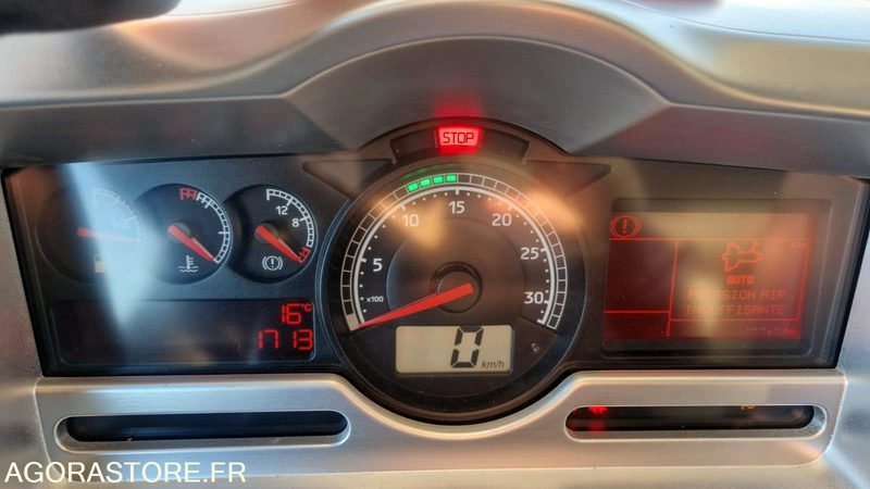 RENAULT PREMIUM - Тягач: фото 1 RENAULT PREMIUM - Тягач: фото 1