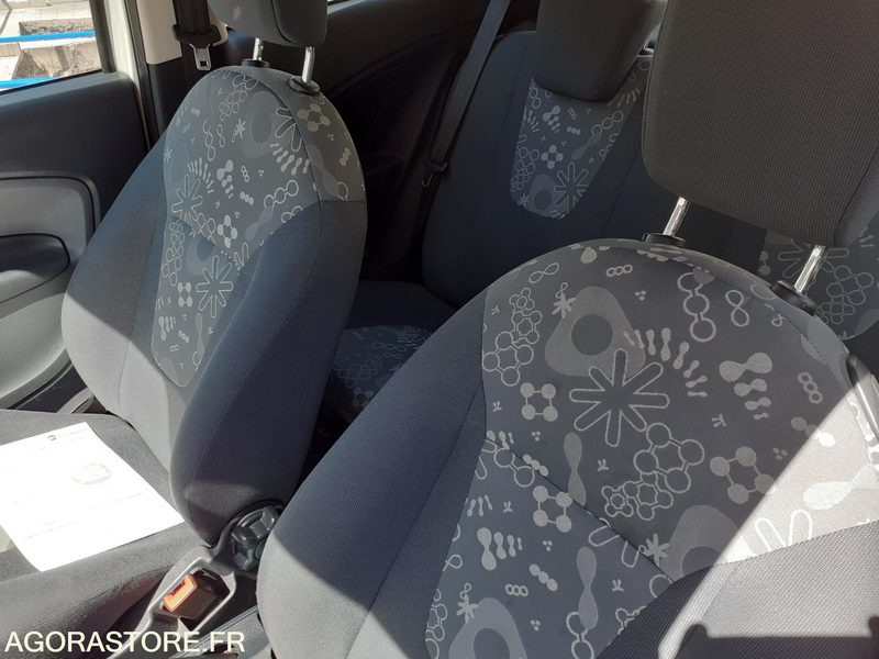VEHICULE FORD KA - Легковой автомобиль: фото 4 VEHICULE FORD KA - Легковой автомобиль: фото 4