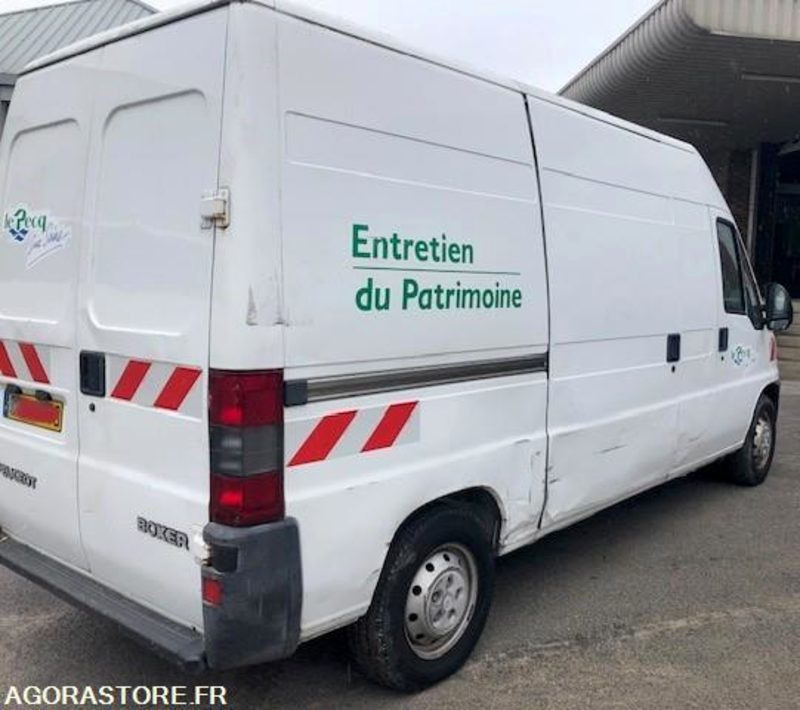 Véhicule PEUGEOT BOXER 2001 NON ROULANT EN L'ETAT - Легковой фургон: фото 3 Véhicule PEUGEOT BOXER 2001 NON ROULANT EN L'ETAT - Легковой фургон: фото 3