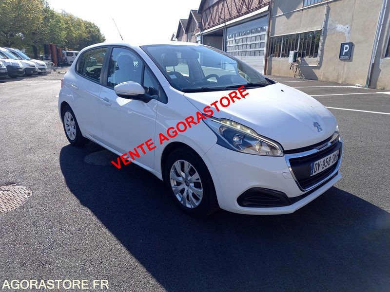 Vends Peugeot 208 essence - Легковой автомобиль: фото 3 Vends Peugeot 208 essence - Легковой автомобиль: фото 3