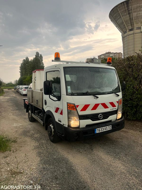 Nissan cabstar 2.5 dci nacelle 7m 129353km - Легковой фургон: фото 1 Nissan cabstar 2.5 dci nacelle 7m 129353km - Легковой фургон: фото 1