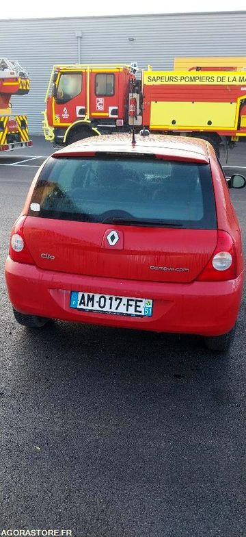Renault clio 1.5 dci (roulante) - Легковой автомобиль: фото 4 Renault clio 1.5 dci (roulante) - Легковой автомобиль: фото 4