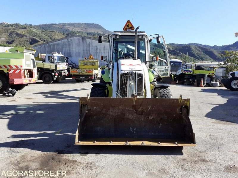 Tractopelle 4x4 volvo bl71 - Экскаватор-погрузчик: фото 2 Tractopelle 4x4 volvo bl71 - Экскаватор-погрузчик: фото 2