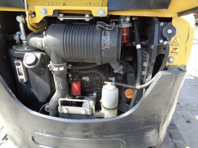 Yanmar SV22 - Мини-экскаватор: фото 2 Yanmar SV22 - Мини-экскаватор: фото 2