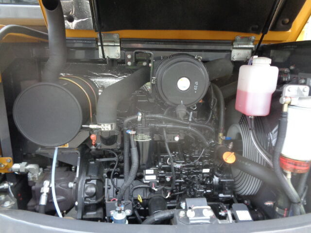 Yanmar XE60GA - Мини-экскаватор: фото 3 Yanmar XE60GA - Мини-экскаватор: фото 3