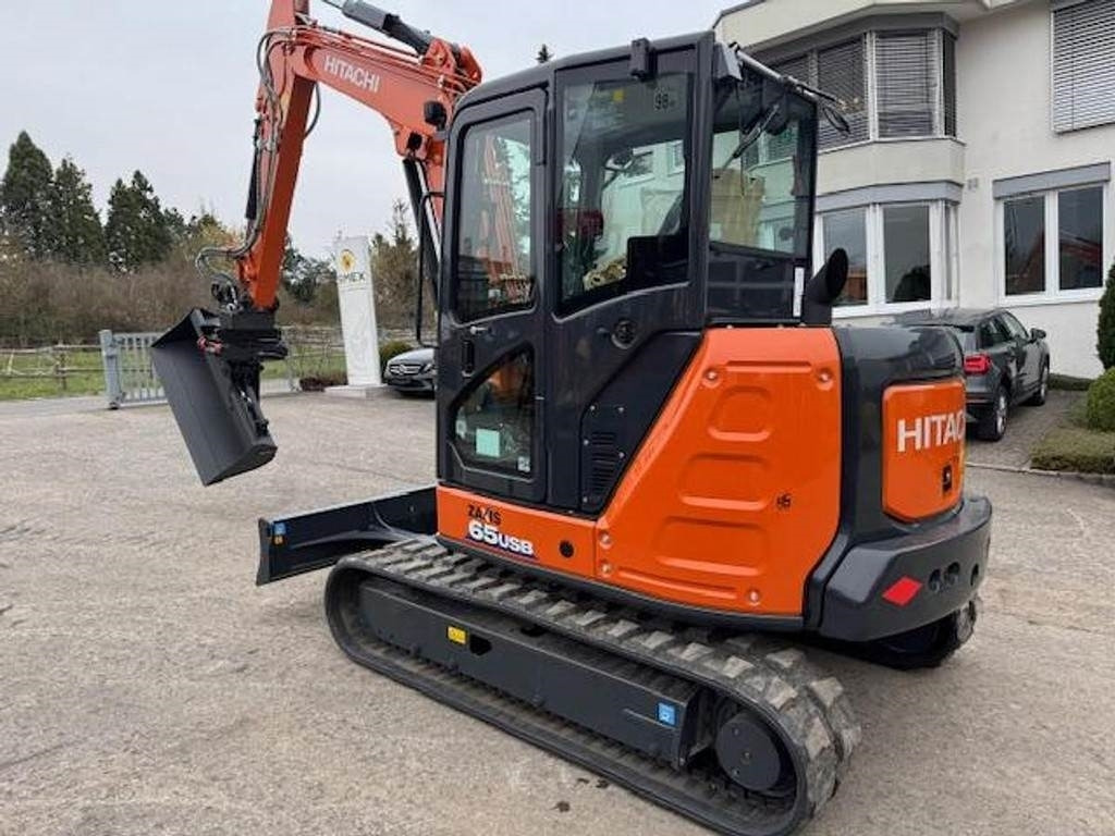 Hitachi ZX65 USB-6 - Мини-экскаватор: фото 1 Hitachi ZX65 USB-6 - Мини-экскаватор: фото 1