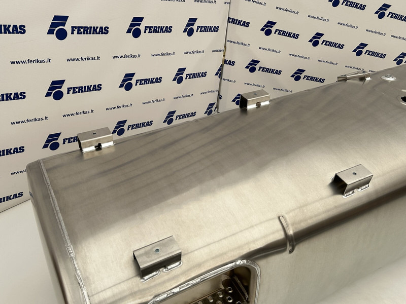 DAF New aluminum fuel tank 765L - Топливный бак для Грузовиков: фото 5 DAF New aluminum fuel tank 765L - Топливный бак для Грузовиков: фото 5