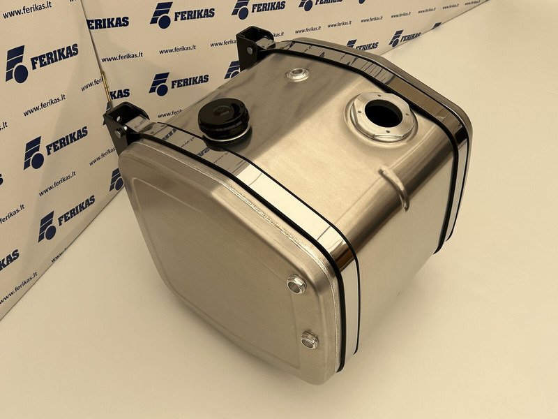 Hydraulic aluminum oil tank 200L - Бак для гидравлической жидкости для Грузовиков: фото 2 Hydraulic aluminum oil tank 200L - Бак для гидравлической жидкости для Грузовиков: фото 2