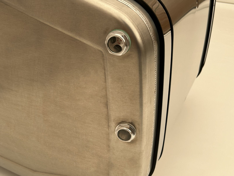 Hydraulic aluminum oil tank 250L - Бак для гидравлической жидкости для Грузовиков: фото 5 Hydraulic aluminum oil tank 250L - Бак для гидравлической жидкости для Грузовиков: фото 5