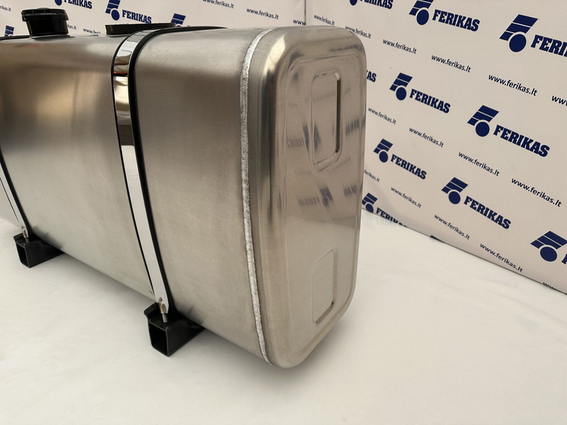 Hydraulic aluminum oil tank 250L - Бак для гидравлической жидкости для Грузовиков: фото 2 Hydraulic aluminum oil tank 250L - Бак для гидравлической жидкости для Грузовиков: фото 2