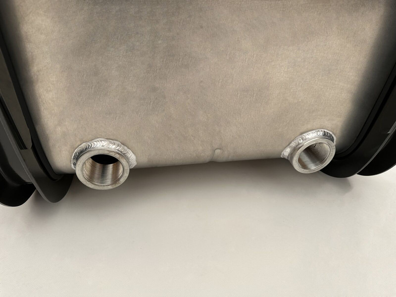 Hydraulic aluminum oil tank 250L - Бак для гидравлической жидкости для Грузовиков: фото 5 Hydraulic aluminum oil tank 250L - Бак для гидравлической жидкости для Грузовиков: фото 5