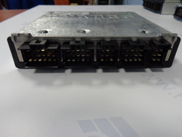 Mercedes-Benz WABCO EPB control unit 0004465636 0004463036 0004463136 00044641 - Блок управления для Грузовиков: фото 4 Mercedes-Benz WABCO EPB control unit 0004465636 0004463036 0004463136 00044641 - Блок управления для Грузовиков: фото 4