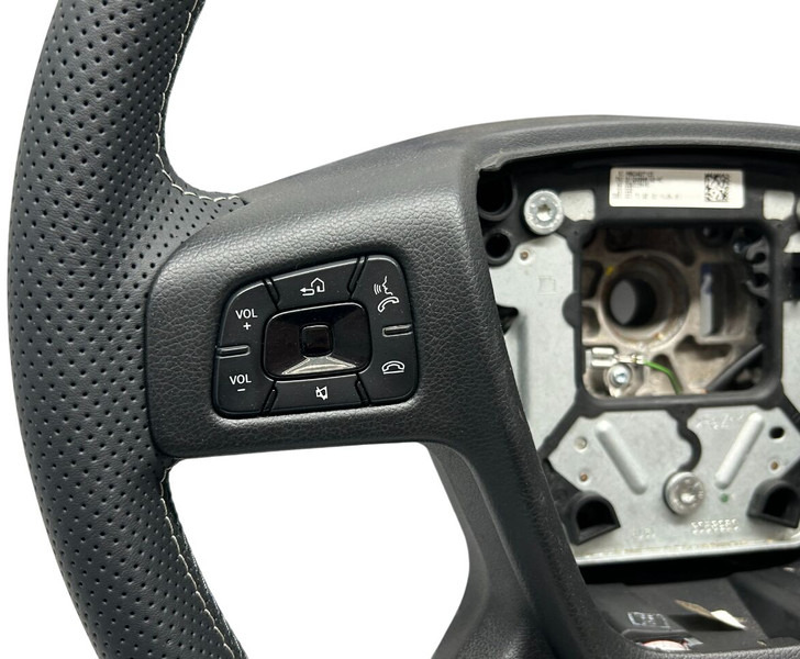 Mercedes-Benz steering wheel, refurbished - Рулевое колесо для Грузовиков: фото 3 Mercedes-Benz steering wheel, refurbished - Рулевое колесо для Грузовиков: фото 3