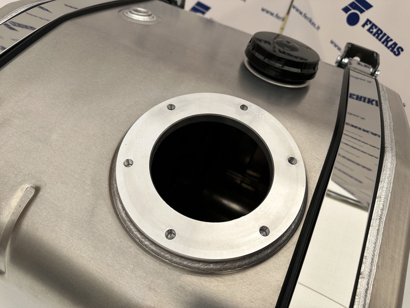 Onbekend - Бак для гидравлической жидкости для Грузовиков: фото 4 Onbekend - Бак для гидравлической жидкости для Грузовиков: фото 4