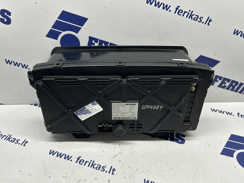 Scania instrumental cluster - Приборная панель для Грузовиков: фото 2 Scania instrumental cluster - Приборная панель для Грузовиков: фото 2