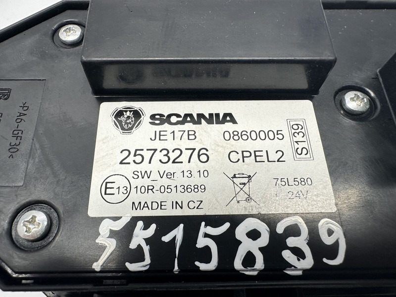 Scania šviesų jungiklis - Приборная панель для Грузовиков: фото 3 Scania šviesų jungiklis - Приборная панель для Грузовиков: фото 3