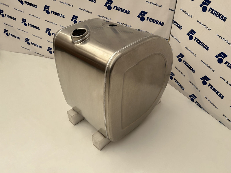 Volvo New aluminum fuel tank 240L - Топливный бак для Грузовиков: фото 3 Volvo New aluminum fuel tank 240L - Топливный бак для Грузовиков: фото 3