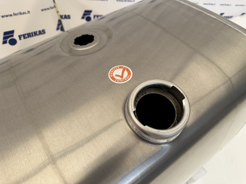 Volvo New aluminum fuel tank 280L - Топливный бак для Грузовиков: фото 4 Volvo New aluminum fuel tank 280L - Топливный бак для Грузовиков: фото 4