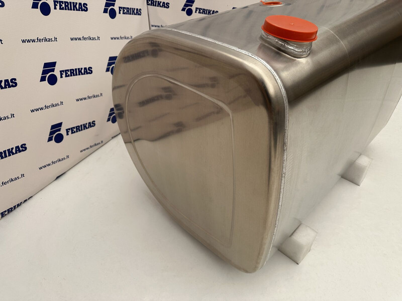 Volvo New aluminum fuel tank 450L - Топливный бак для Грузовиков: фото 2 Volvo New aluminum fuel tank 450L - Топливный бак для Грузовиков: фото 2