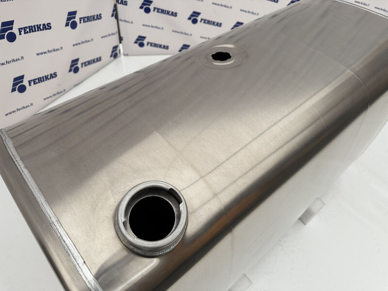 Volvo New aluminum fuel tank 490L - Топливный бак для Грузовиков: фото 4 Volvo New aluminum fuel tank 490L - Топливный бак для Грузовиков: фото 4