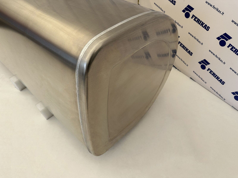 Volvo New aluminum fuel tank 650L - Топливный бак для Грузовиков: фото 3 Volvo New aluminum fuel tank 650L - Топливный бак для Грузовиков: фото 3