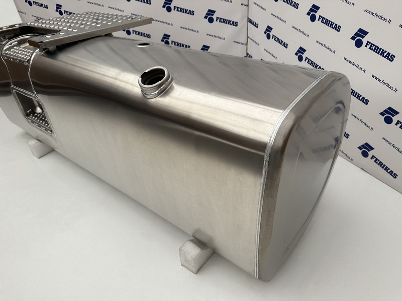 Volvo New aluminum fuel tank 870L - Топливный бак для Грузовиков: фото 2 Volvo New aluminum fuel tank 870L - Топливный бак для Грузовиков: фото 2
