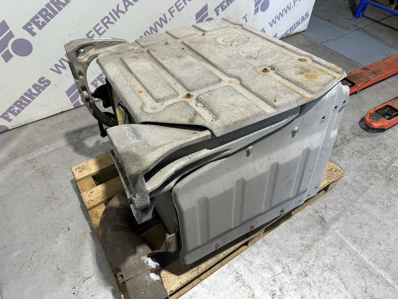 Volvo selective catalyst reduction silencer, SCR - Катализатор для Грузовиков: фото 5 Volvo selective catalyst reduction silencer, SCR - Катализатор для Грузовиков: фото 5