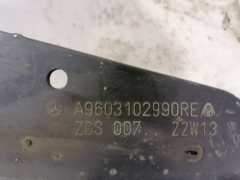 Mercedes-Benz MB mp4 - Запчасти для Грузовиков: фото 5 Mercedes-Benz MB mp4 - Запчасти для Грузовиков: фото 5