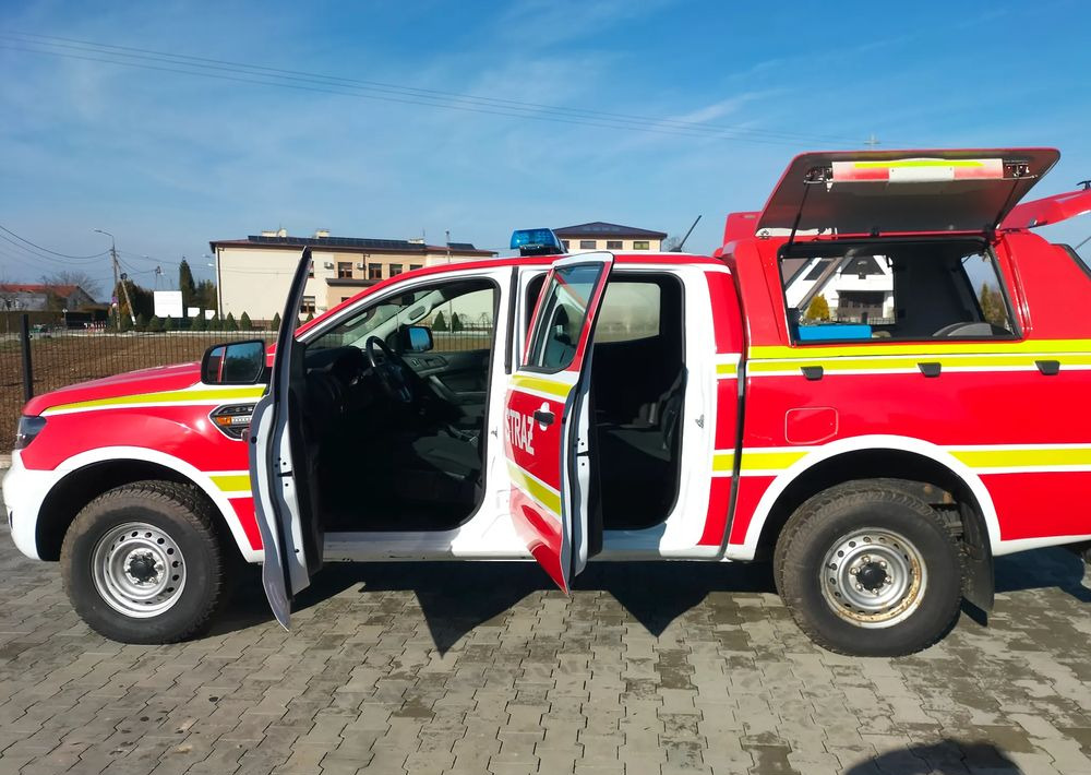 Ford Ranger 4x4 2.0 TDCI Straż strażacki pożarniczy ratowniczy pickup (Amarok, Navara, L200, Hilux) - Пикап: фото 3 Ford Ranger 4x4 2.0 TDCI Straż strażacki pożarniczy ratowniczy pickup (Amarok, Navara, L200, Hilux) - Пикап: фото 3