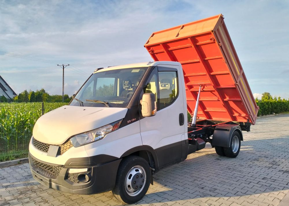 Iveco Daily 35C13 wywrotka wywrot kiper tipper wyklapac - Малотоннажный самосвал: фото 1 Iveco Daily 35C13 wywrotka wywrot kiper tipper wyklapac - Малотоннажный самосвал: фото 1