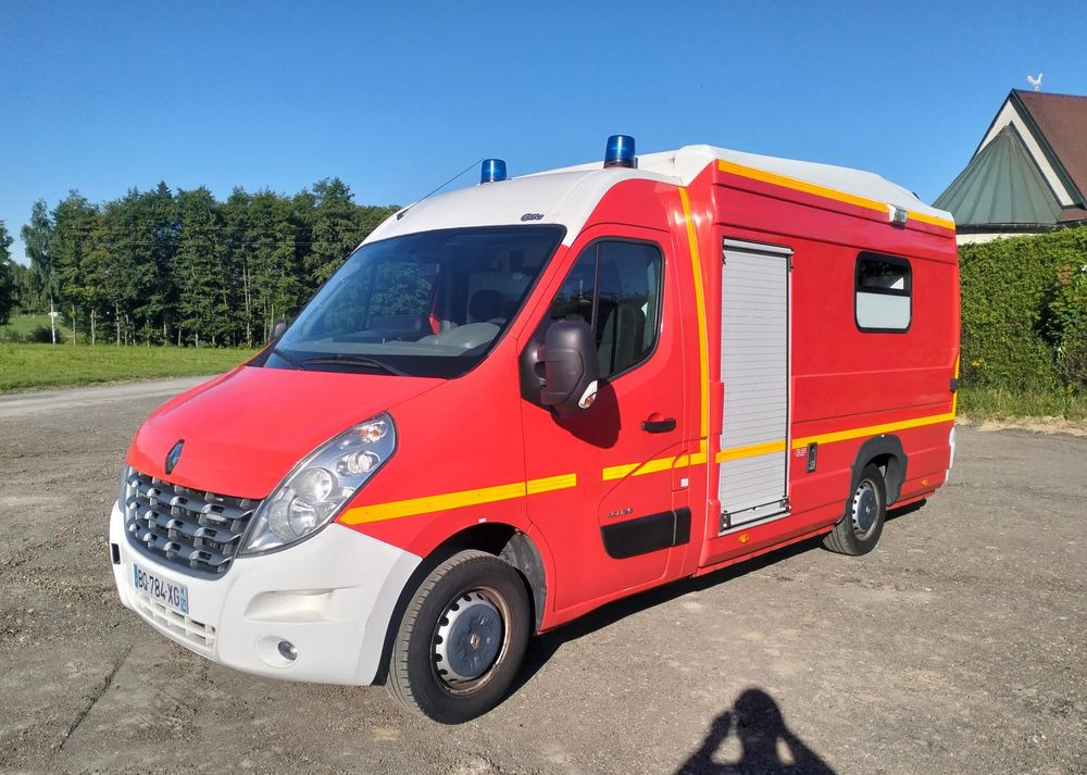 Renault Master III 2.3 ambulans karetka kontener straż pogotowie - Машина скорой помощи: фото 1 Renault Master III 2.3 ambulans karetka kontener straż pogotowie - Машина скорой помощи: фото 1