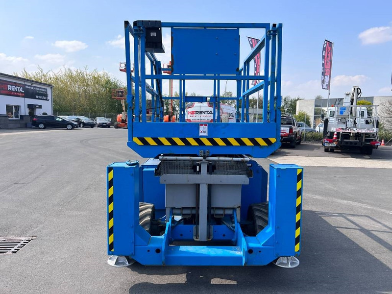 Ножничный подъемник Genie GS3268 RT diesel 4x4 12m (1480): фото 8 Ножничный подъемник Genie GS3268 RT diesel 4x4 12m (1480): фото 8