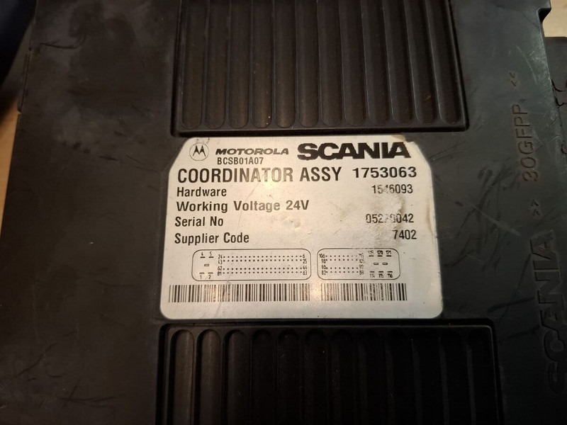 Cummins P 5317106 CM2350 ECM PCM - Блок управления: фото 4 Cummins P 5317106 CM2350 ECM PCM - Блок управления: фото 4