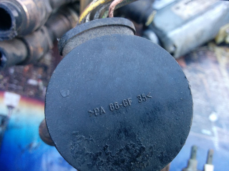 MAN PBT-GF2C - Педаль: фото 3 MAN PBT-GF2C - Педаль: фото 3