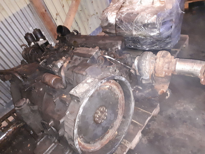 Mercedes-Benz OM 457hla - Двигатель: фото 4 Mercedes-Benz OM 457hla - Двигатель: фото 4