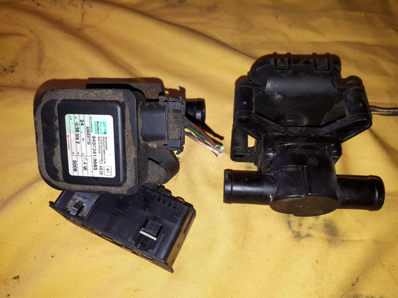 Scania охлаждения - Помпа: фото 1 Scania охлаждения - Помпа: фото 1