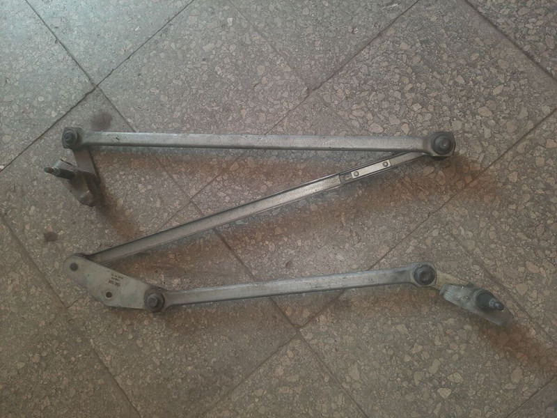 Volvo - Щетка стеклоочистителя: фото 3 Volvo - Щетка стеклоочистителя: фото 3