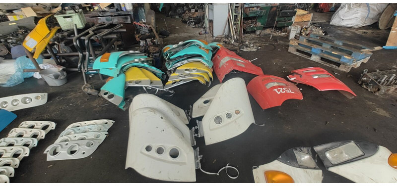 Volvo магнетолы . B12 . Ивеко - Бампер: фото 1 Volvo магнетолы . B12 . Ивеко - Бампер: фото 1