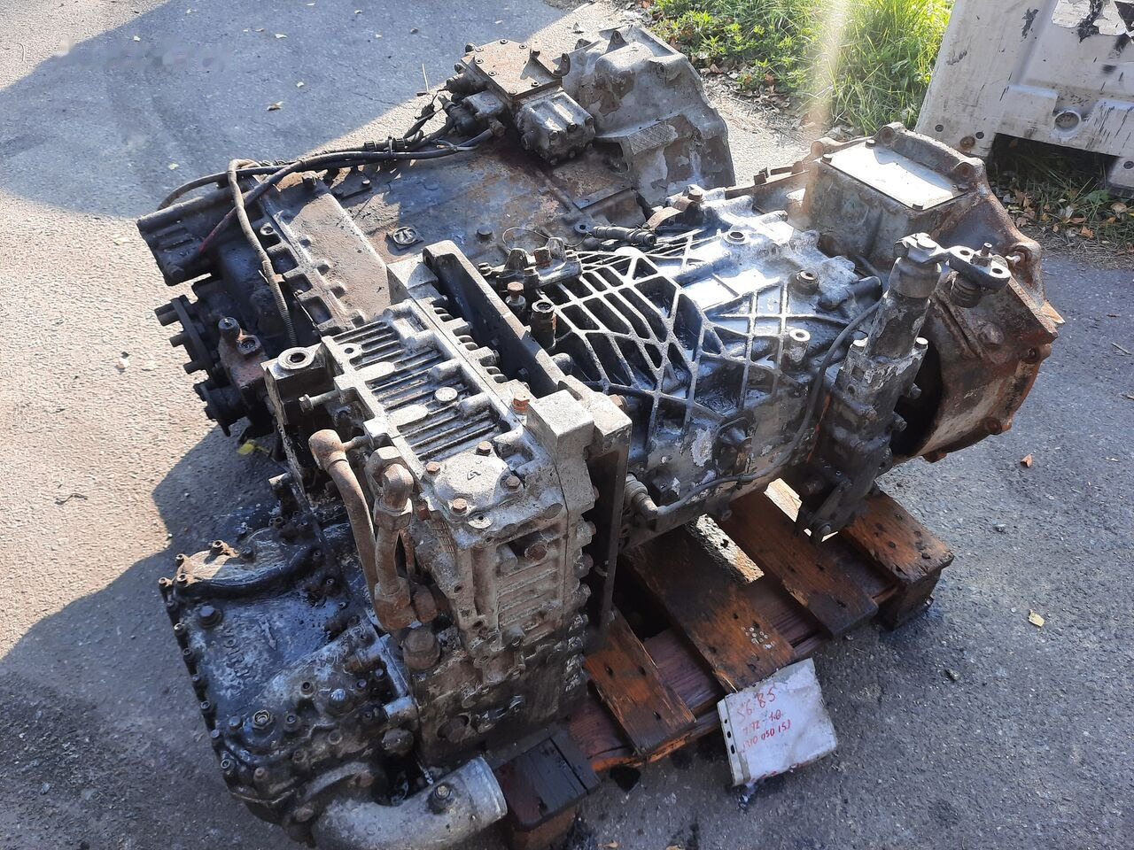 ZF 16S130 .8S180IT . 6S150C. 8S140 IT.6S80+GV80/ 6S90/ S5-24-3 / 6S Van Hool Neoplan - Коробка передач для Автобусов: фото 1 ZF 16S130 .8S180IT . 6S150C. 8S140 IT.6S80+GV80/ 6S90/ S5-24-3 / 6S Van Hool Neoplan - Коробка передач для Автобусов: фото 1