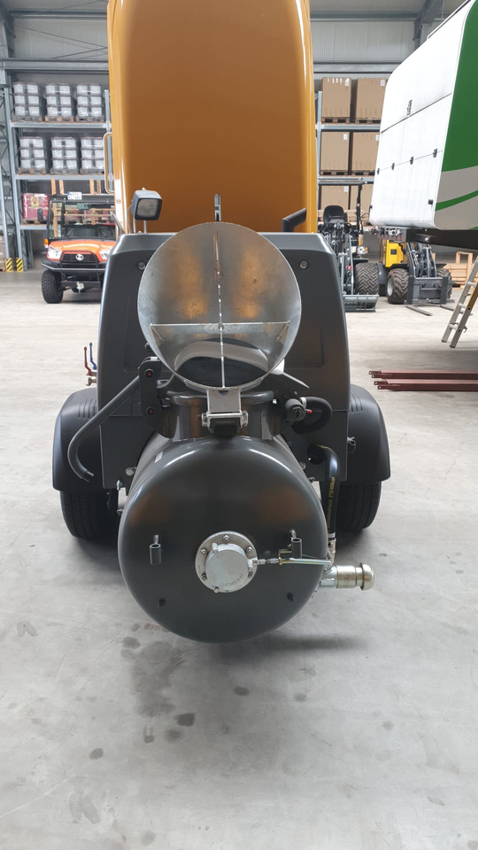 PUTZMEISTER M740D Model 4 - Автобетононасос: фото 3 PUTZMEISTER M740D Model 4 - Автобетононасос: фото 3