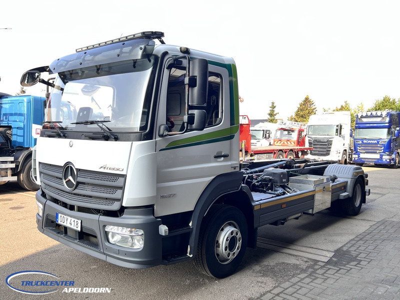 Mercedes-Benz Atego 1527 Manuel, Euro 6, HIAB 10 Tons - Крюковой мультилифт: фото 3 Mercedes-Benz Atego 1527 Manuel, Euro 6, HIAB 10 Tons - Крюковой мультилифт: фото 3