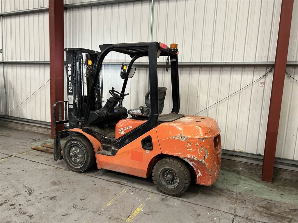 FD35  - Дизельный погрузчик: фото 3 FD35  - Дизельный погрузчик: фото 3