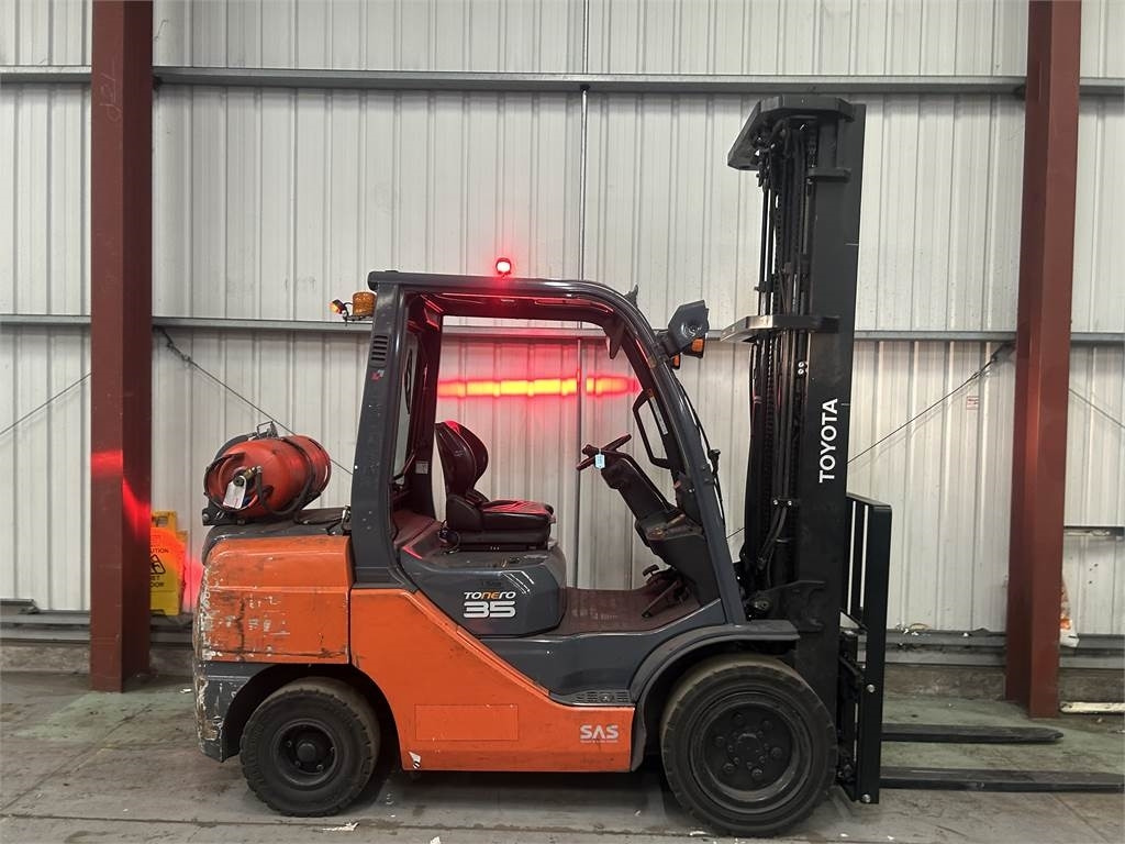 Toyota 02-8FGJF35 - Газовый погрузчик: фото 5 Toyota 02-8FGJF35 - Газовый погрузчик: фото 5