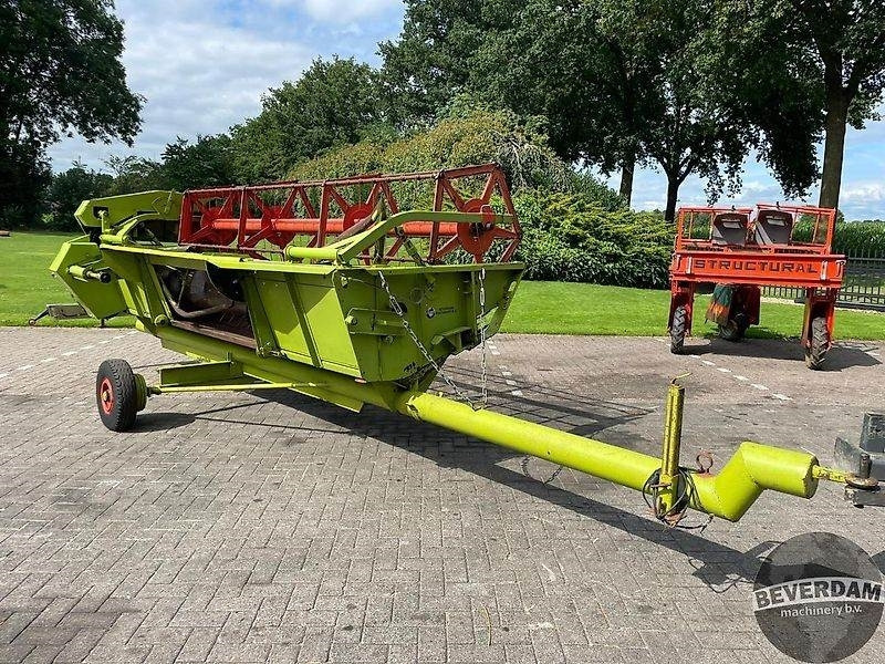 Claas maaibord 400 - Навесное оборудование для комбайна: фото 4 Claas maaibord 400 - Навесное оборудование для комбайна: фото 4