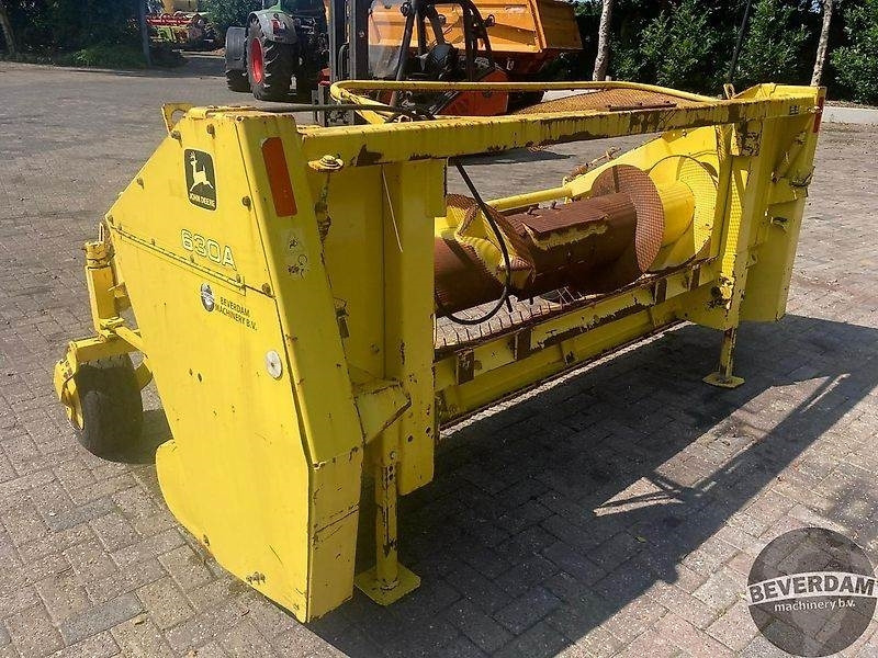 John Deere 630 A - Навесное оборудование для комбайна: фото 5 John Deere 630 A - Навесное оборудование для комбайна: фото 5