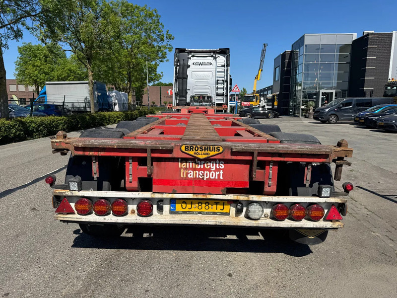 Broshuis 3 UCC-39/45 EU - 3 AXLE SAF + LIFTING AXLE - Полуприцеп-контейнеровоз/ Сменный кузов: фото 3 Broshuis 3 UCC-39/45 EU - 3 AXLE SAF + LIFTING AXLE - Полуприцеп-контейнеровоз/ Сменный кузов: фото 3