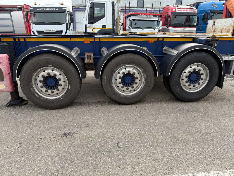 Burg BPO 12-27 CCXAX, TANK CHASSIS - Полуприцеп-цистерна: фото 5 Burg BPO 12-27 CCXAX, TANK CHASSIS - Полуприцеп-цистерна: фото 5