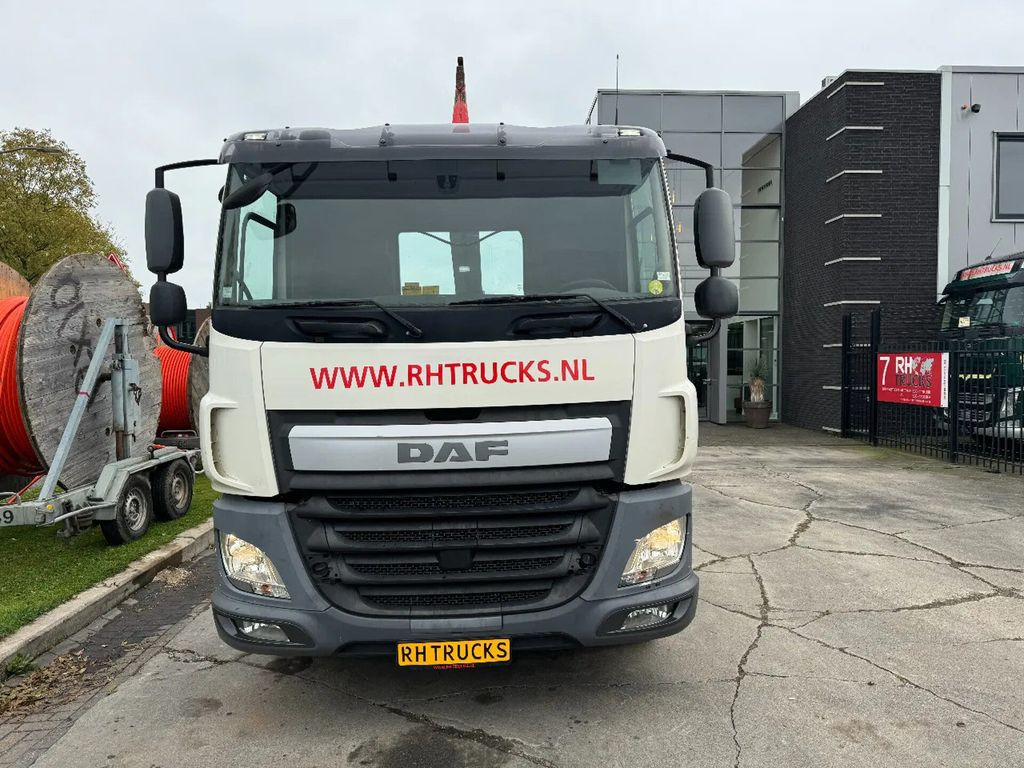 DAF CF 440 6X2 EURO 6 DALBY 20T - Крюковой мультилифт: фото 3 DAF CF 440 6X2 EURO 6 DALBY 20T - Крюковой мультилифт: фото 3