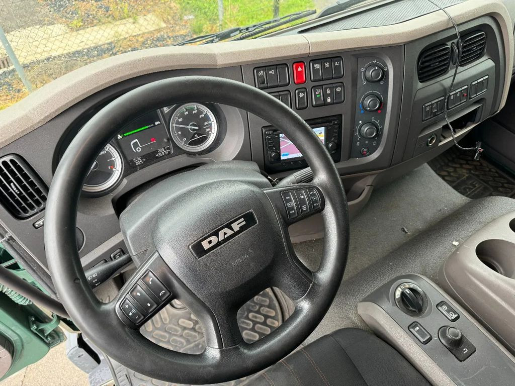 Тентованный грузовик DAF LF 260 4X2 16T DHOLLANDIA LOAD LIFT + TÜV TILL 0: фото 13
