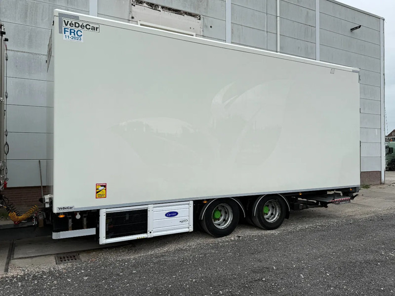 DAF XF 460 6X2 YEAR 2017 COMPLETE! + CARRIER SUPRA 850 + DHOLLANDIA - Рефрижератор: фото 3 DAF XF 460 6X2 YEAR 2017 COMPLETE! + CARRIER SUPRA 850 + DHOLLANDIA - Рефрижератор: фото 3